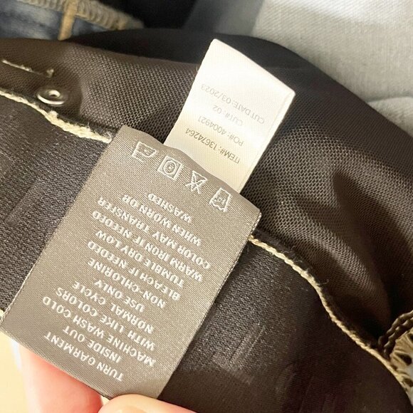 Torrid Light Wash High Rise Bombshell Flare Jeans Women's Plus Size 18 Regular - Picture 9 of 9